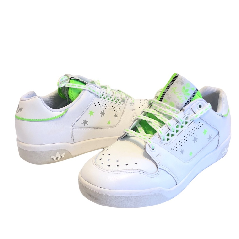 NWOT ADIDAS SNEAKERS SIZE 6.5 Women's WM Slamcourt starts leather athletic white